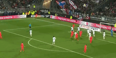 切利克：永远难忘里尔赢得法甲，有巴黎这样对手夺冠并不容易（切利克：里尔法甲夺冠终生难忘，对阵巴黎登顶并不容易）