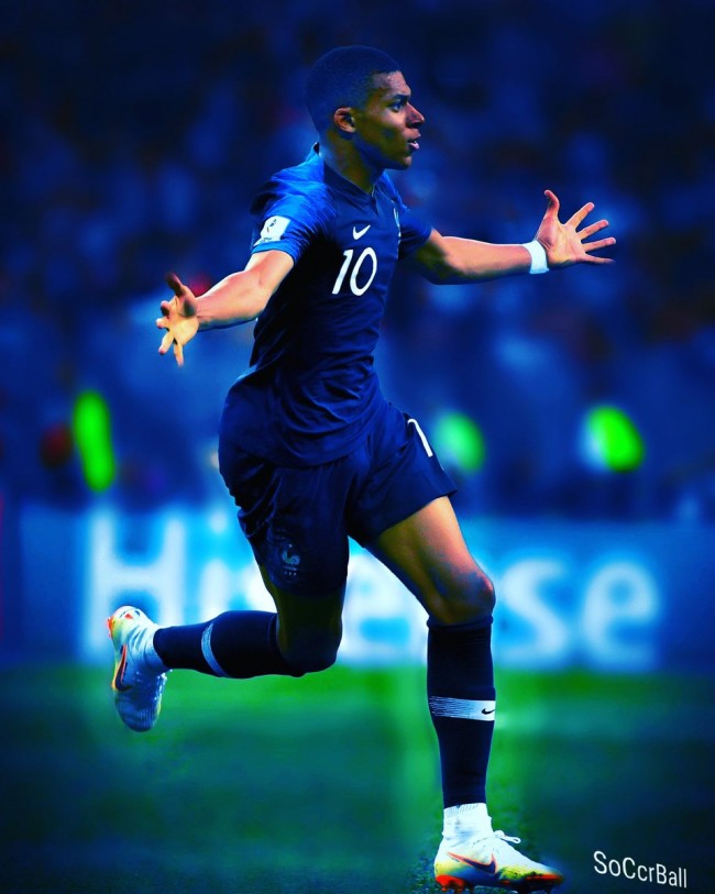 杭州女足举行环西湖徒步活动，全程八公里（杭州女足组织西湖环湖8公里徒步活动）