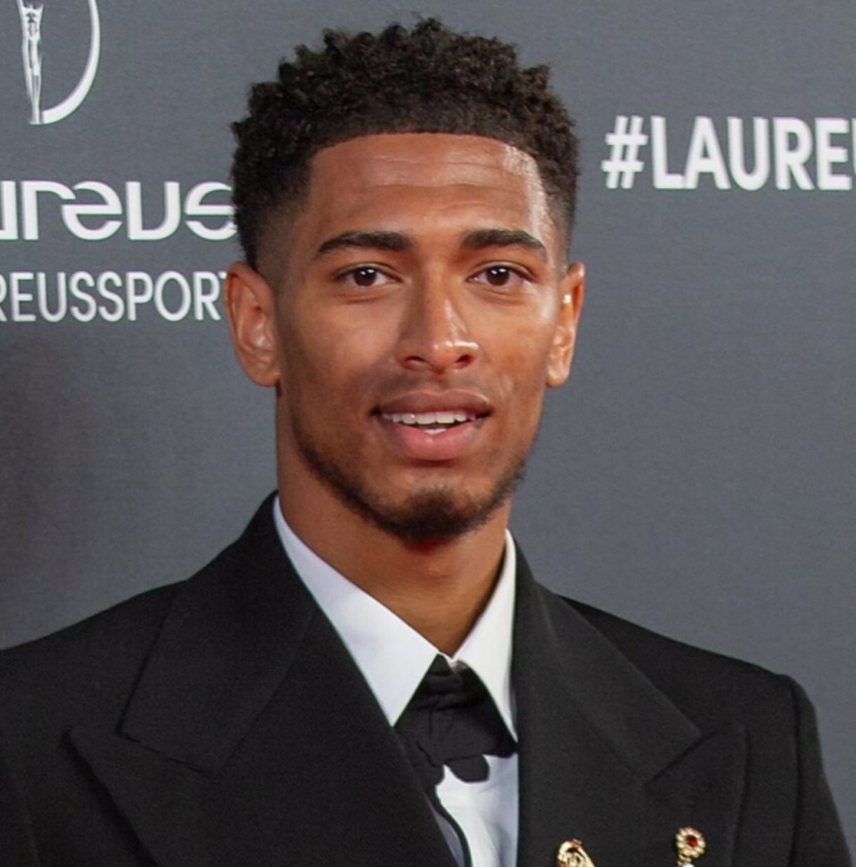 若昂-佩德罗选巴西五人队：大罗、内马尔、卡塞米罗在列（若昂-佩德罗评选巴西五人制阵容：罗纳尔多、内马尔、卡塞米罗入选）