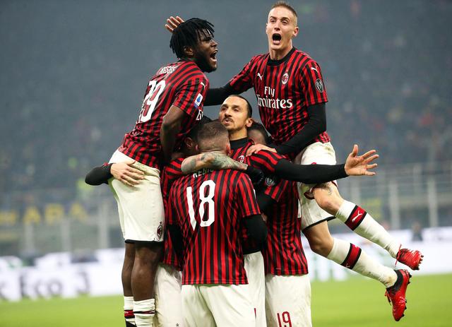 或将解散！中超某球队欠薪严重，准入资格堪忧，梅州客家或成最大受益者（准入告急！中超一队深陷欠薪危机恐解散，梅州客家或成最大赢家）